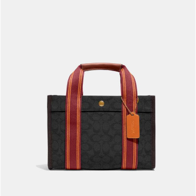Spin Tote 27 In Signature Jacquard - B4/Black Multi