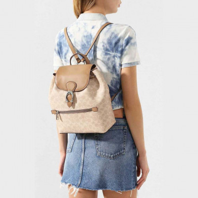 Evie Backpack In Signature Canvas - Tan