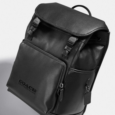League Flap Backpack - Black