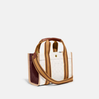 Spin Tote 27 In Signature Jacquard - B4/Natural Multi