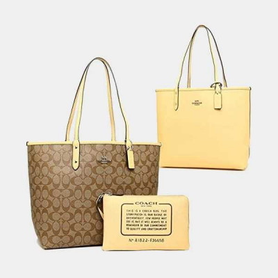 Reversible City Tote In Signature Canvas - Khaki/Yellow