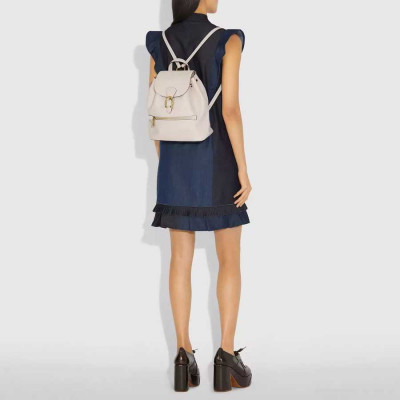 Evie Backpack In Signature Canvas - White