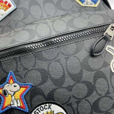 Snoopy Court Backpack In Signature Canvas With Patches – Charcoal/Black