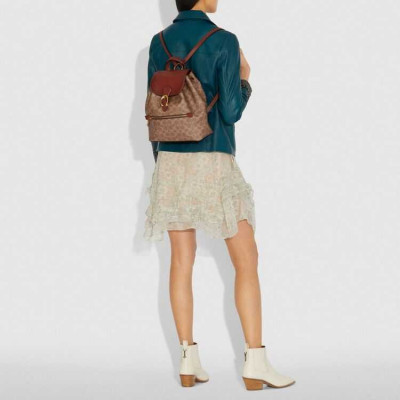 Evie Backpack In Signature Canvas - Tan/Rust/Brass