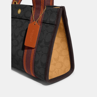 Spin Tote 27 In Signature Jacquard - B4/Black Multi