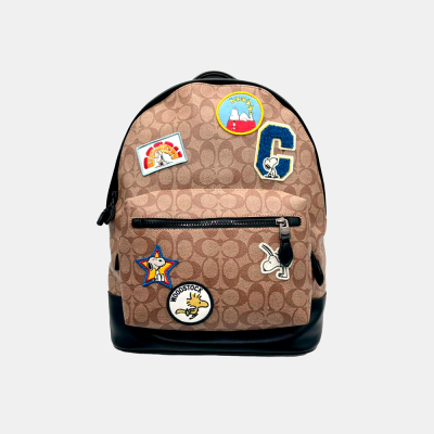 Snoopy Court Backpack In Signature Canvas With Patches – Im/Khaki Multi