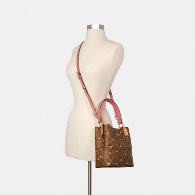Small Town Bucket Bag In Signature Canvas With Heart Floral Print - Im/Khaki Red Multi Wine