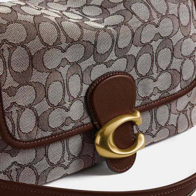 Soft Tabby Shoulder Bag In Signature - Jacquard Brass/Oak Maple