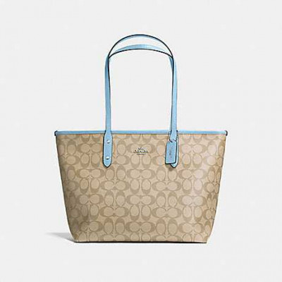 Reversible City Tote In Signature Canvas - Khaki/Cornflower