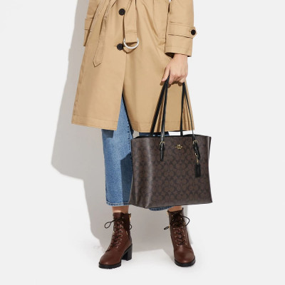 Mollie Tote In Signature Canvas - Im/Brown Black