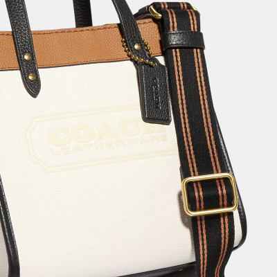 Field Tote 22 In Colorblock With Coach Badge - Brass/Chalk Multi