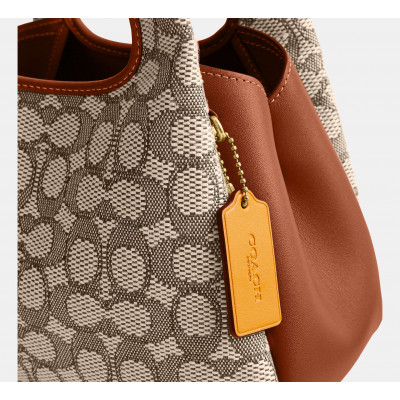 Lana Shoulder Bag 23 In Signature Jacquard - Brass/Cocoa Burnished Amb
